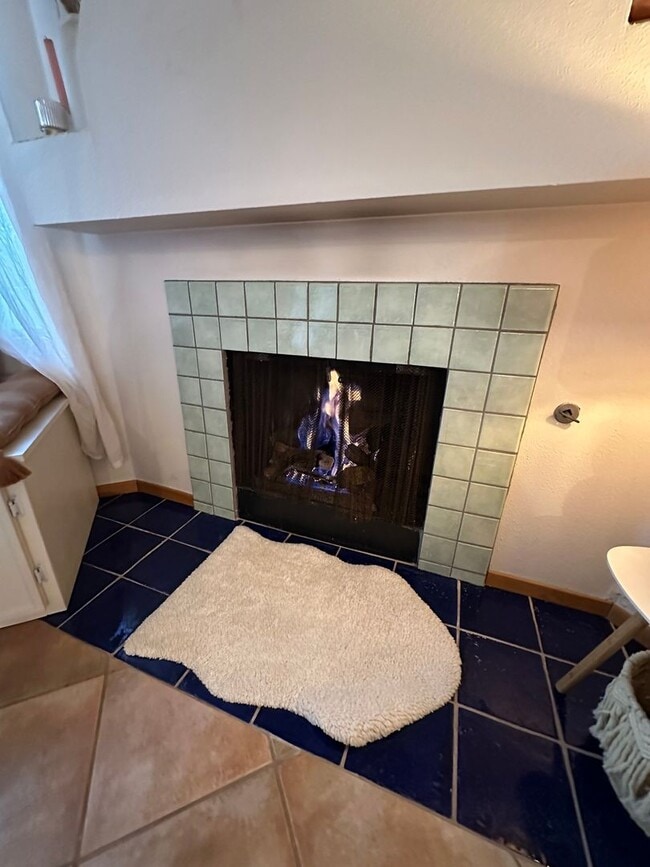 Building Photo - 1221 Essex St