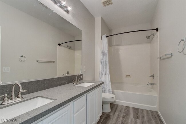 Building Photo - 23 Hudson Canyon St