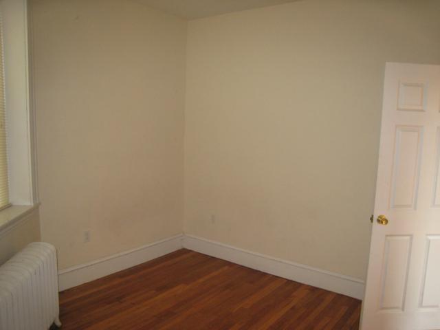 Building Photo - 66 Egmont St