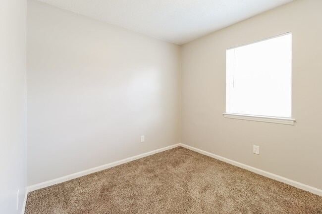 Building Photo - 9700 Stardust Trail