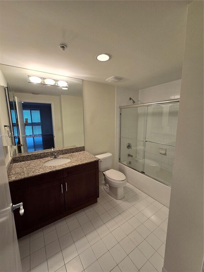 Building Photo - 7275 SW 89th St
