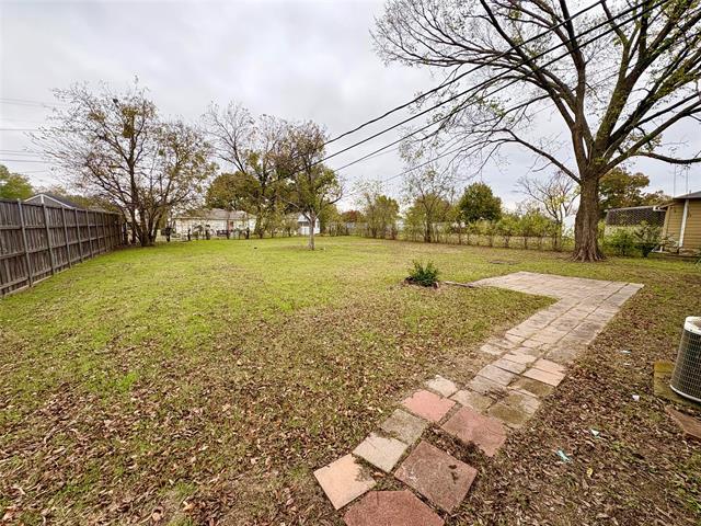 Building Photo - 315 Hillside Ave