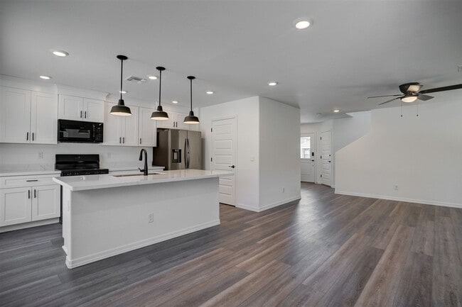 Building Photo - Brand new home! 3 bedroom, 2.5 bathroom in...