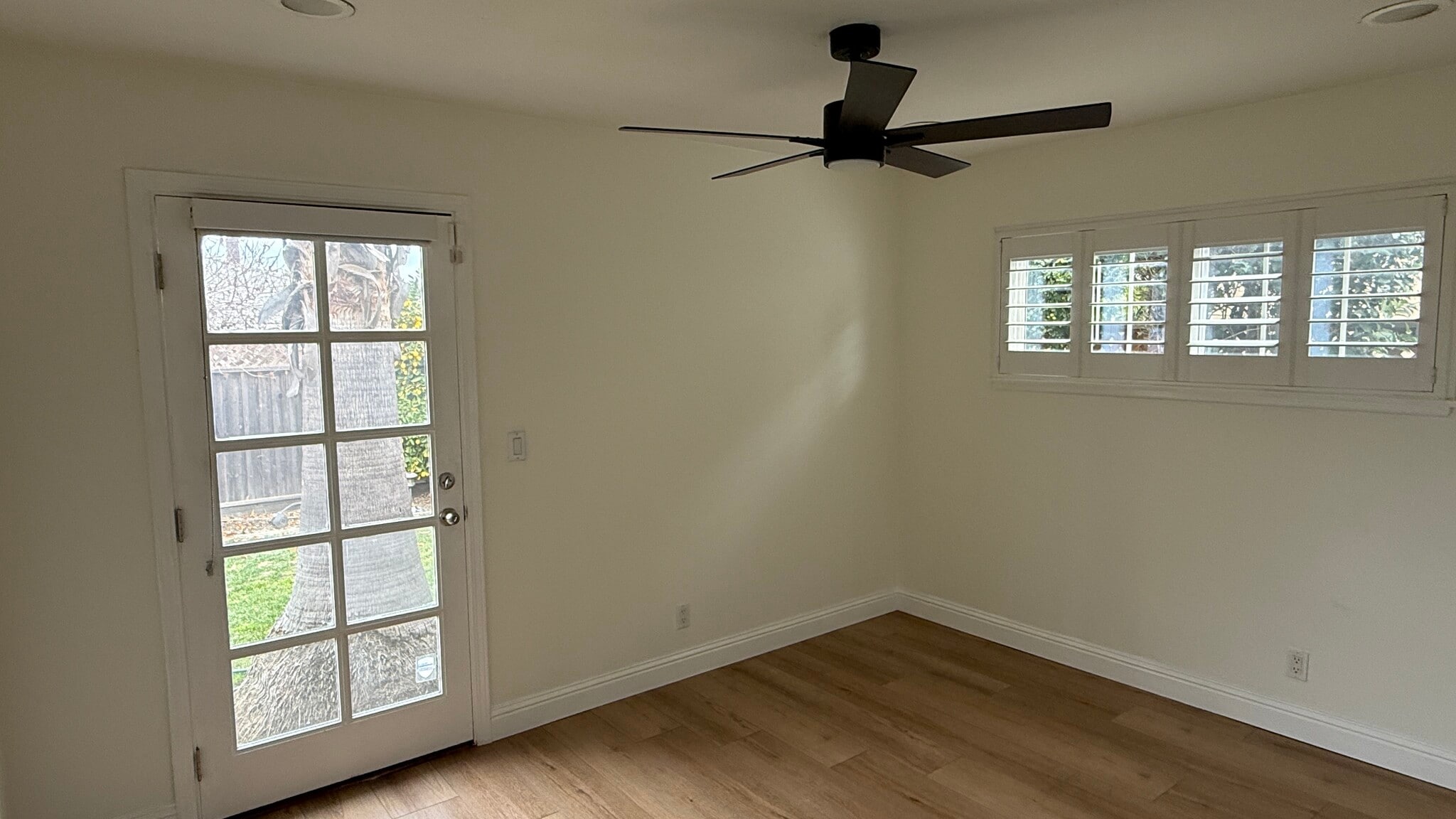 Primary Bedroom - 1577 Duvall Dr