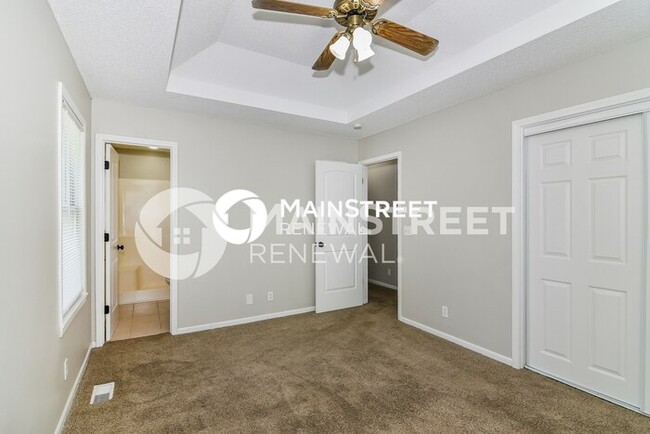 Building Photo - 505 NW Willow Dr