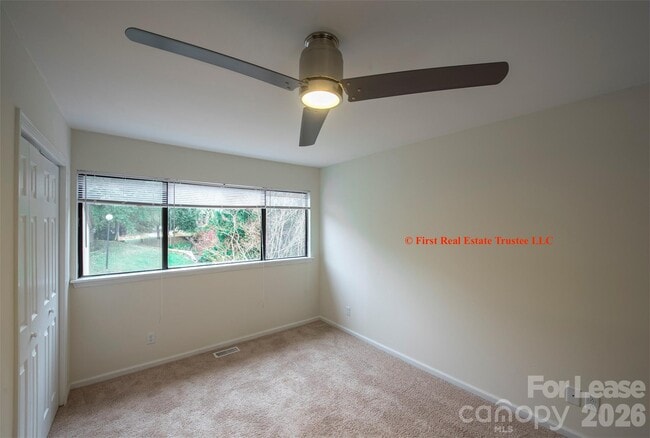 Building Photo - 7930 Charter Oak Ln