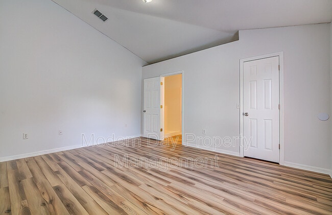 Building Photo - 3059 Magellan Ave