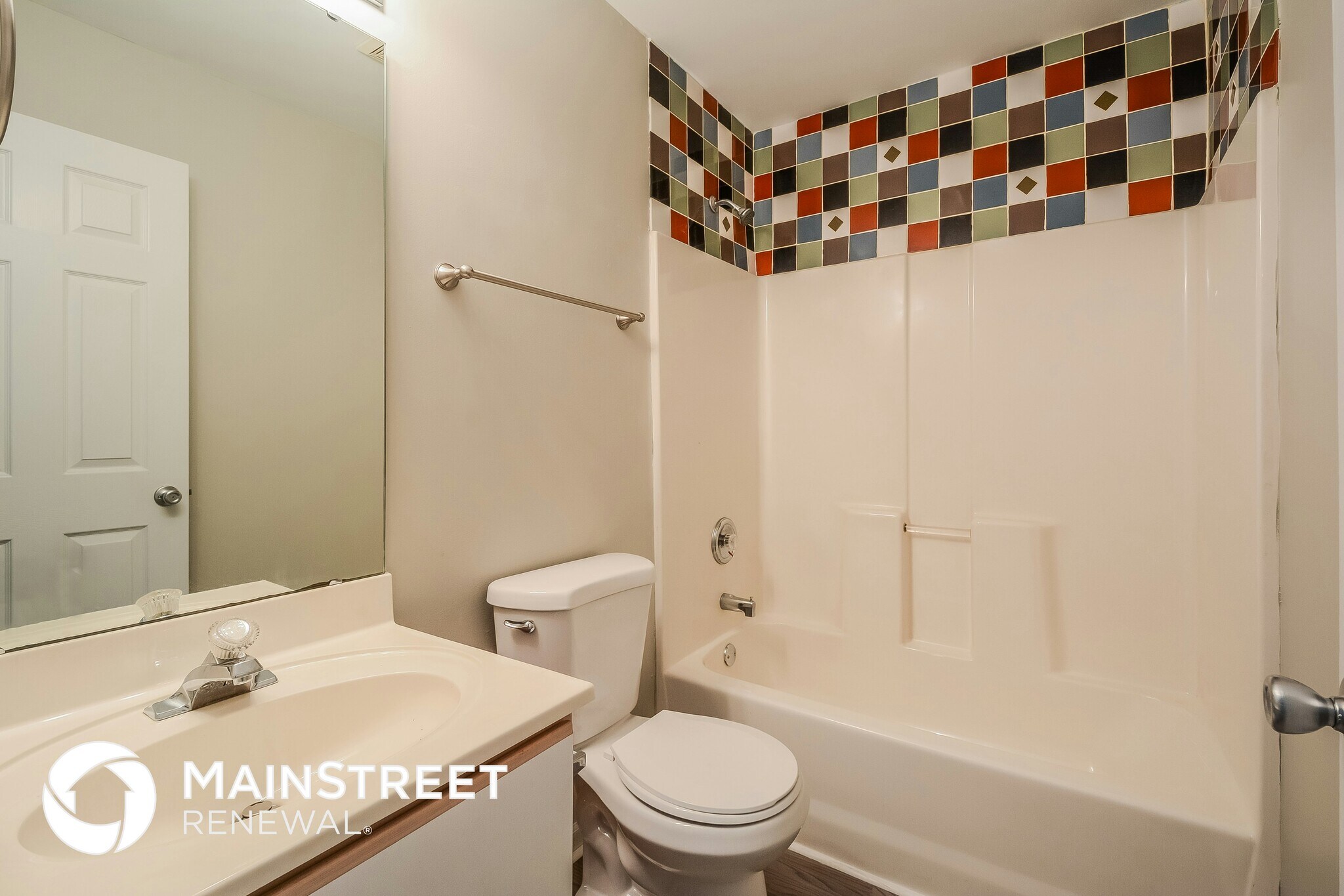 Building Photo - 2737 Whitecreek Ln