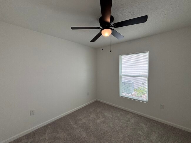 Building Photo - 1318 Belle Isle Ln
