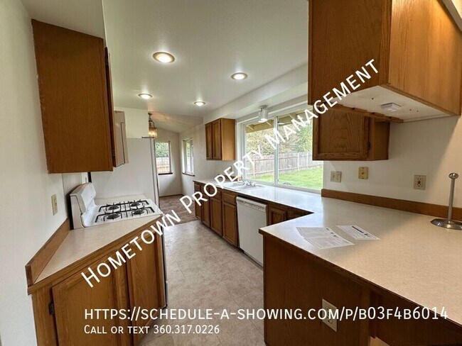 Building Photo - 1800 Lebanon St SE