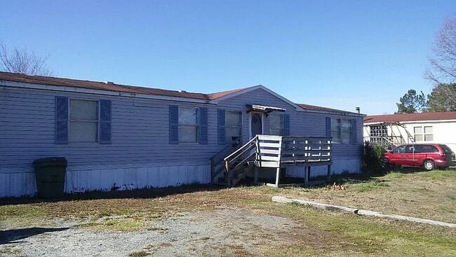 Primary Photo - 3 Bedroom 2 bathroom