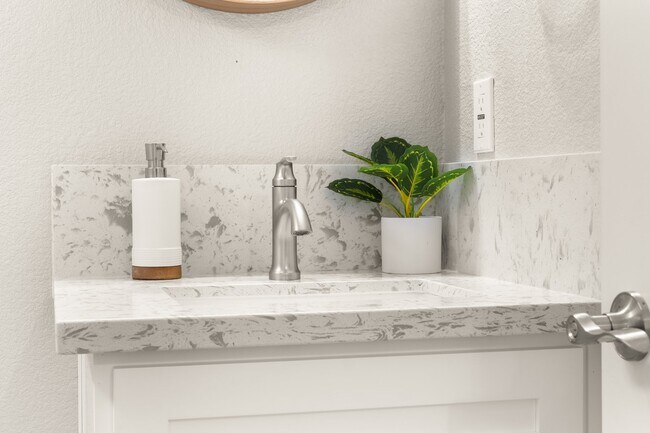 Building Photo - 2994 39th St