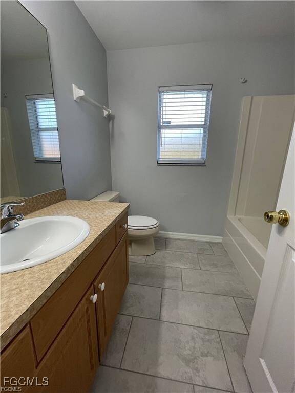 Building Photo - 119 Zenith Cir