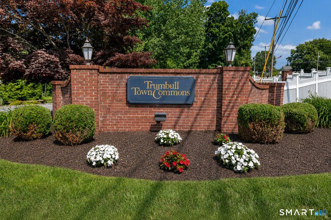 Building Photo - 259 Mayfield Dr