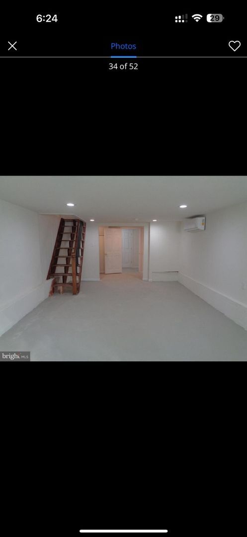 Building Photo - Charming 3BR Townhome in Philadelphia