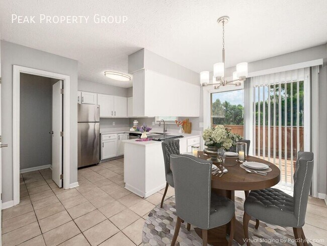 Building Photo - 2019 Queensgate Ln