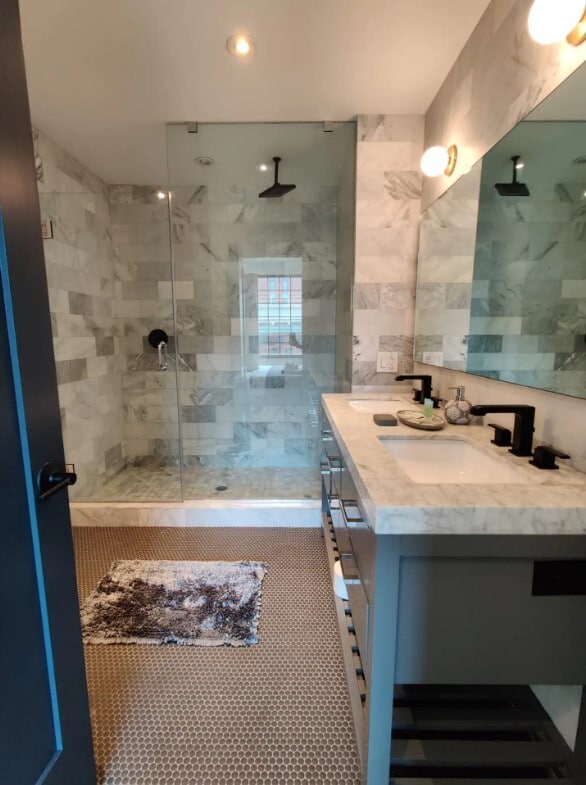 Building Photo - 1417 N Hope St