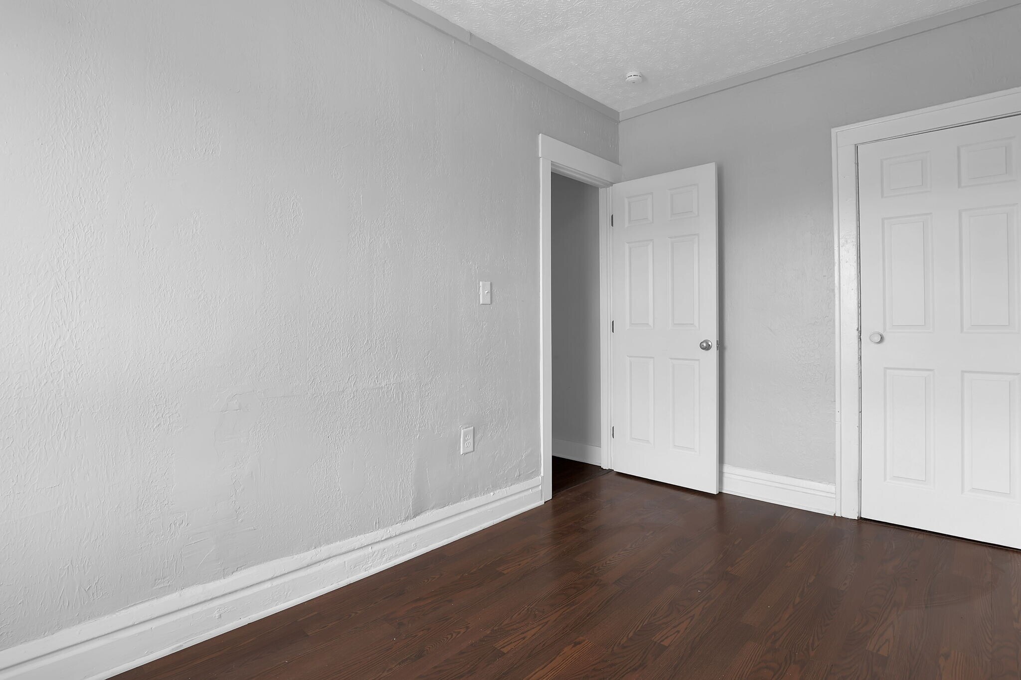 Building Photo - 816 Wager St