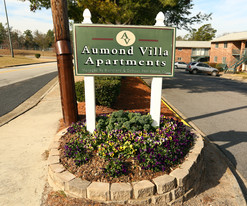 Building Photo - Aumond Villa