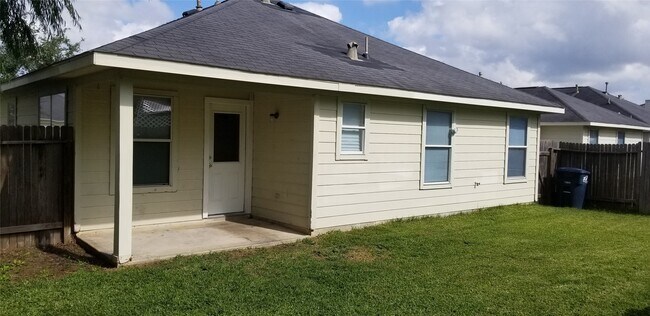 Building Photo - 19723 Brisbane Meadows Ct