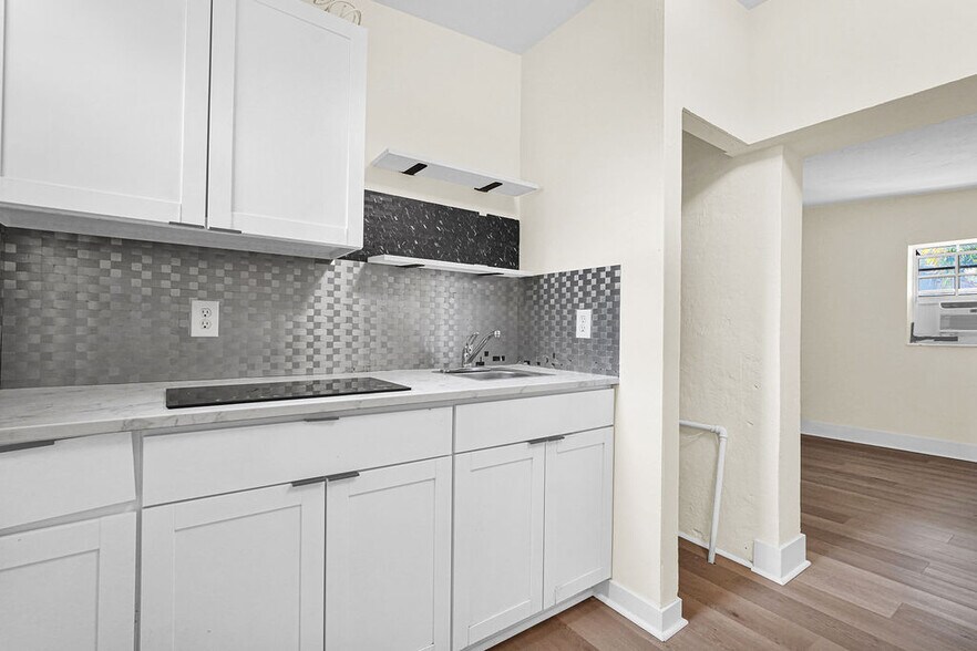 Building Photo - 45 NW 48th St