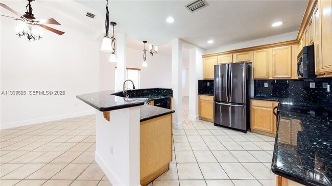 Building Photo - 10873 NW 53rd Ln