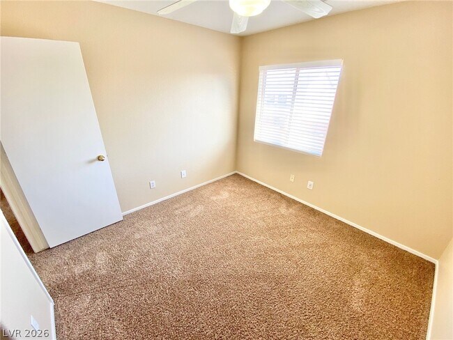 Building Photo - 5828 Fern Gully Way