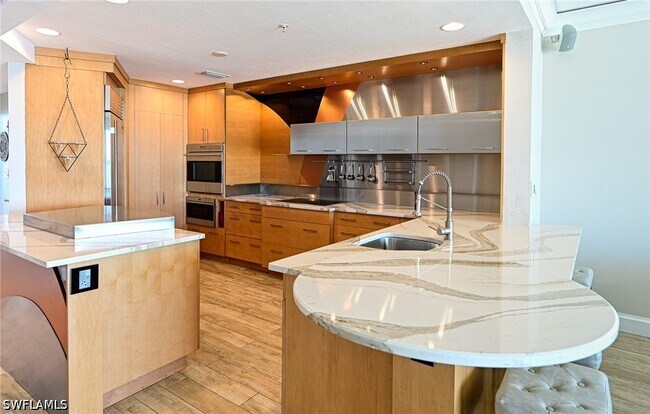 Building Photo - 4975 Bonita Beach Rd SW