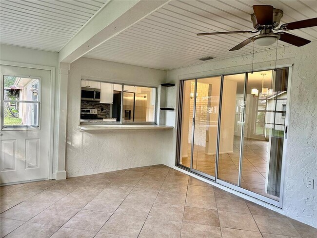 Building Photo - 12217 Buttonwood Row