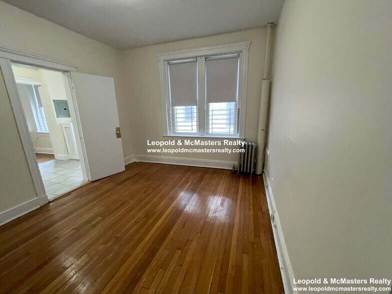 Building Photo - 130 Washington St