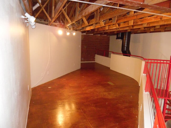 Building Photo - 1401 Avenue J