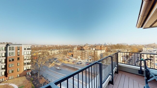 Building Photo - 1501 Commonwealth Ave