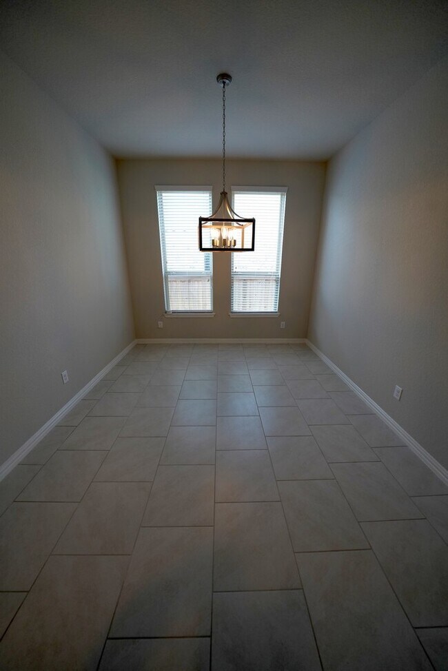 Building Photo - Immaculate First Time Rental in Potranco Run!