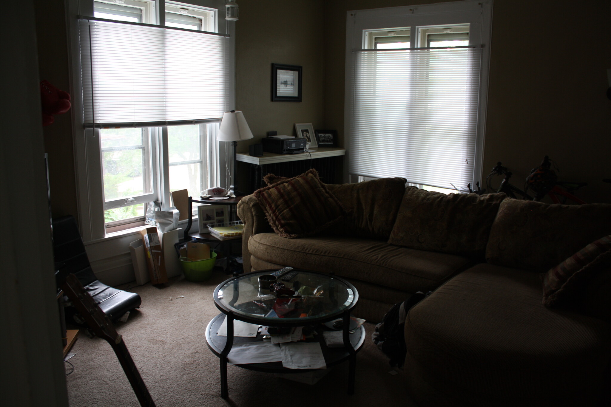 living room north view - 717 W S St