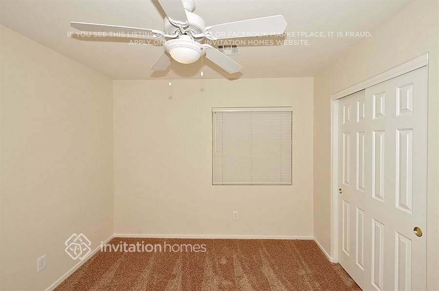Building Photo - 5912 Negril Ave