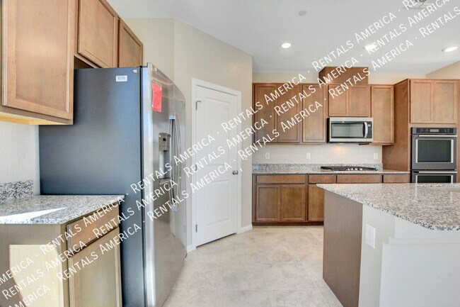 Building Photo - 6820 Calvitero St