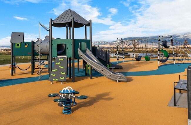 Building Photo - New Construction- Modern Home!