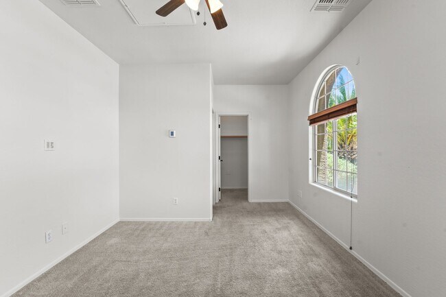 Building Photo - Live Large in Maricopa – Over 3,900 Sq Ft ...