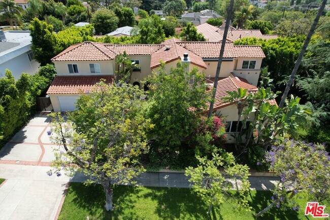 Building Photo - 1861 W Mountain St
