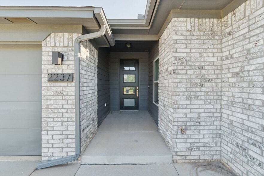 Building Photo - 2237 NW 179th St
