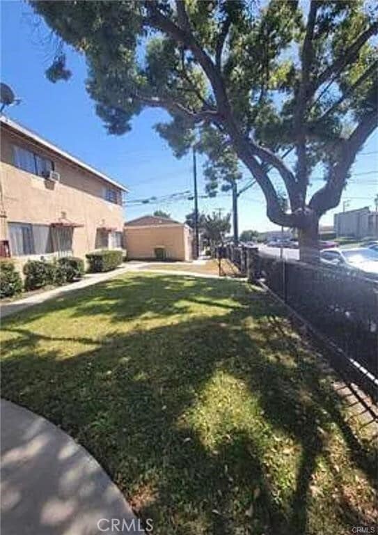 Building Photo - 4505 Canoga St