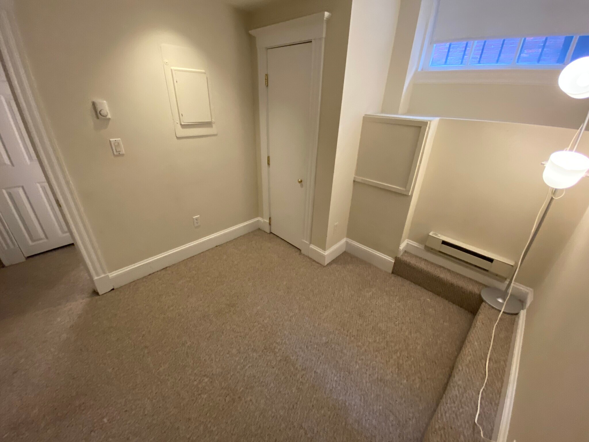 Building Photo - 16 Cedar Lane Way