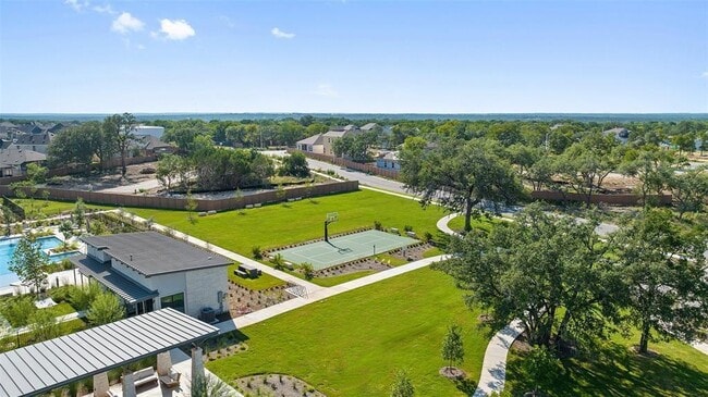 Building Photo - 112 Revere Dr
