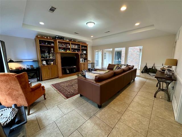 Building Photo - 7145 Crooked Oak Dr