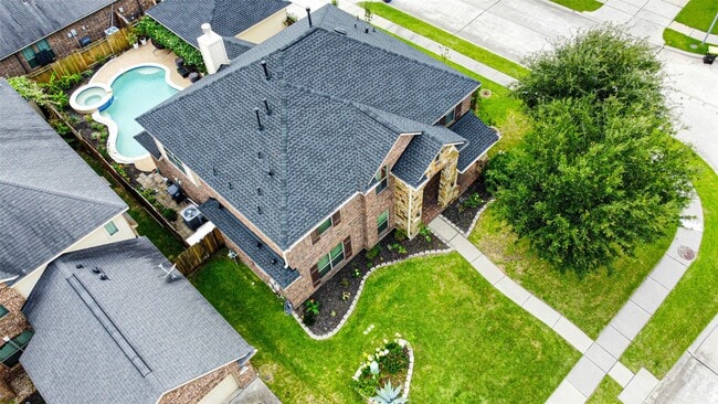 Building Photo - 6219 St Rosalia Dr