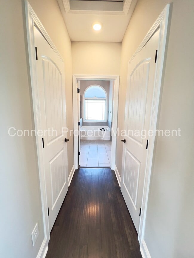 Building Photo - Coming Soon