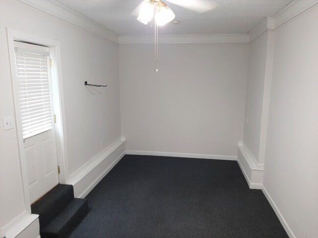 Building Photo - 391 Dorr Dr