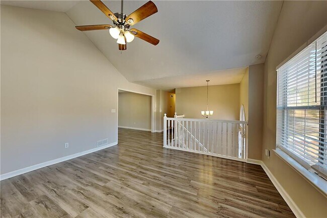 Building Photo - 192 Seals Dr