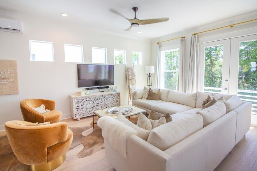 Building Photo - 141 Valdare Ln