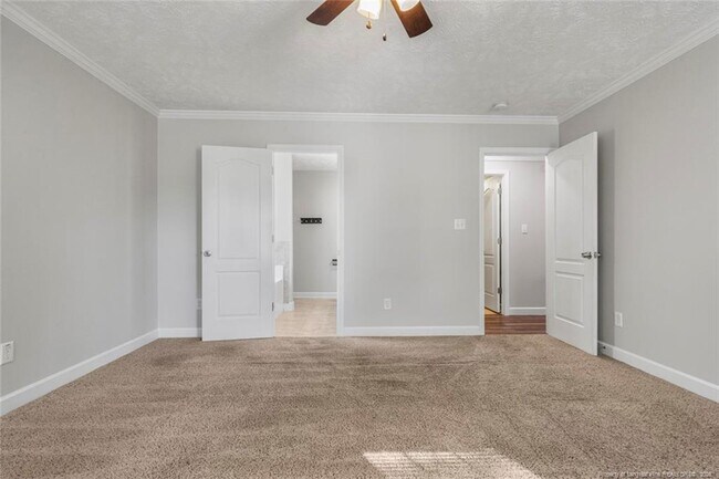 Building Photo - 2105 Calista Cir